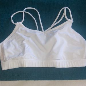 Sports bra size 4